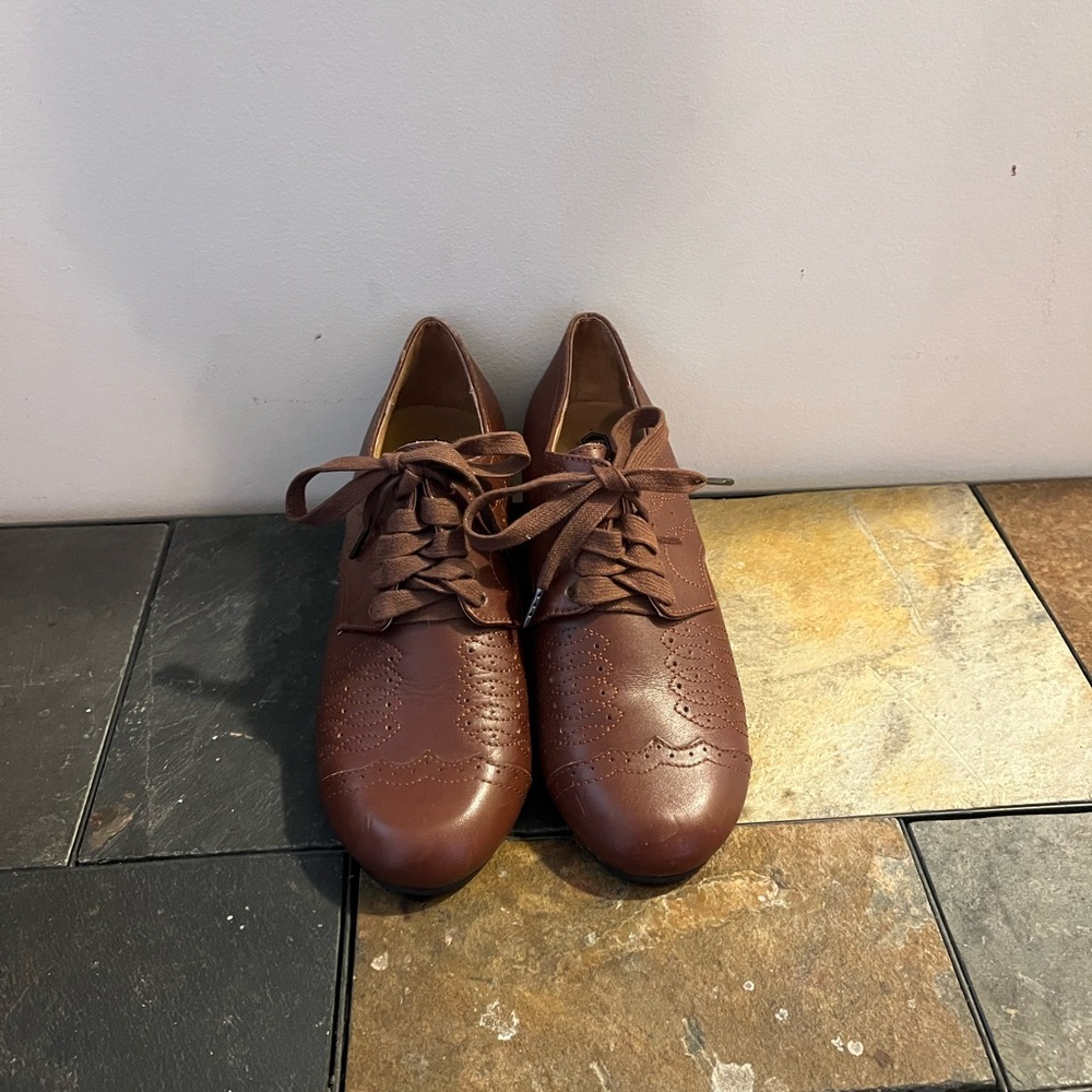 Brown laced heels